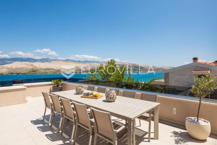 Pag prekrasna villa sa pogledom na more 350 m² na 200 metara od mora