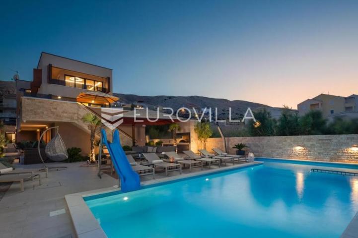 Pag prekrasna villa sa pogledom na more 350 m² na 200 metara od mora