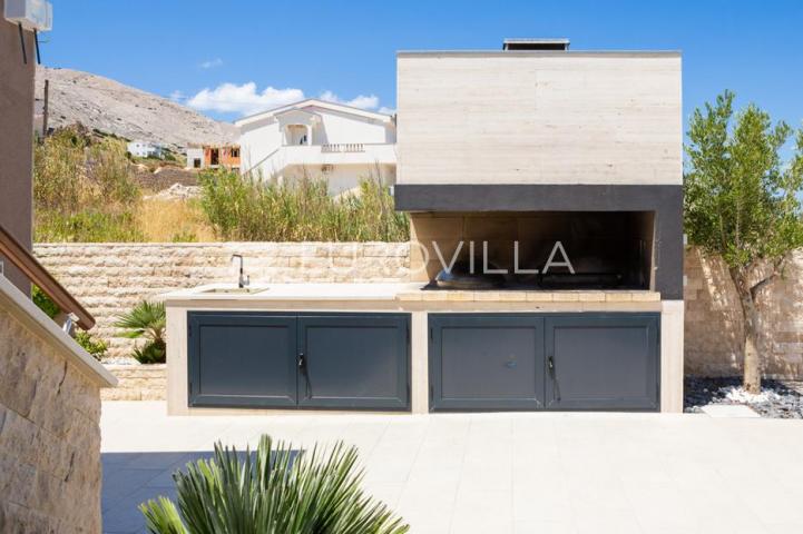 Pag prekrasna villa sa pogledom na more 350 m² na 200 metara od mora
