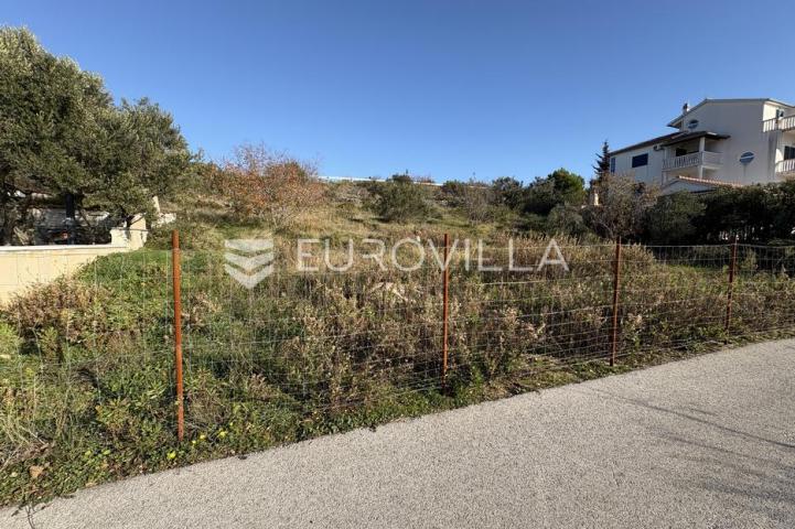 Murter, građevinsko zemljište sa projektom za dvije ville
