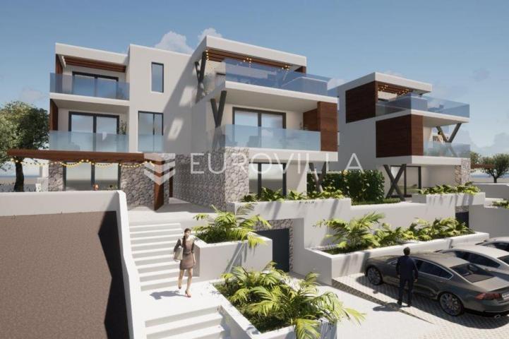 Murter, građevinsko zemljište sa projektom za dvije ville