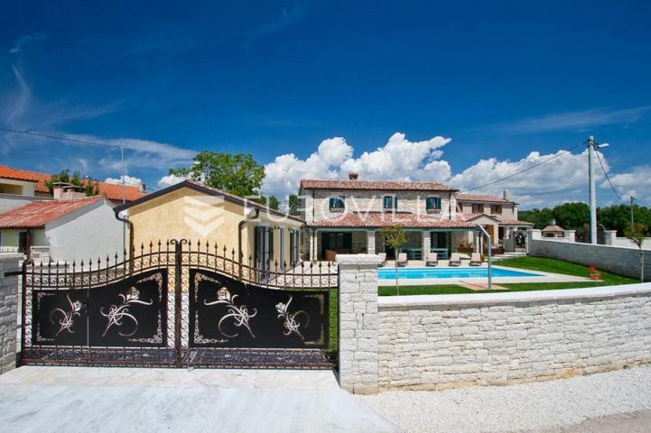 Istra, Poreč - elegantna kamena vila s bazenom, iznimno kvalitete gradnje
