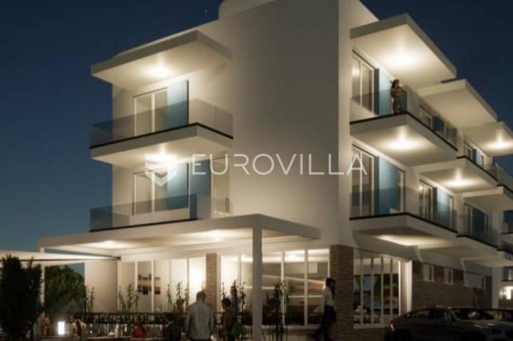 Zadar, Privlaka, NOVOGRADNJA moderna vila s bazenom