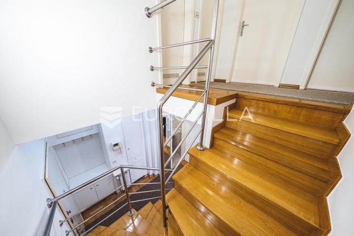 Zagreb, Trešnjevka, uređen četverosoban stan NKP 122, 35 m2