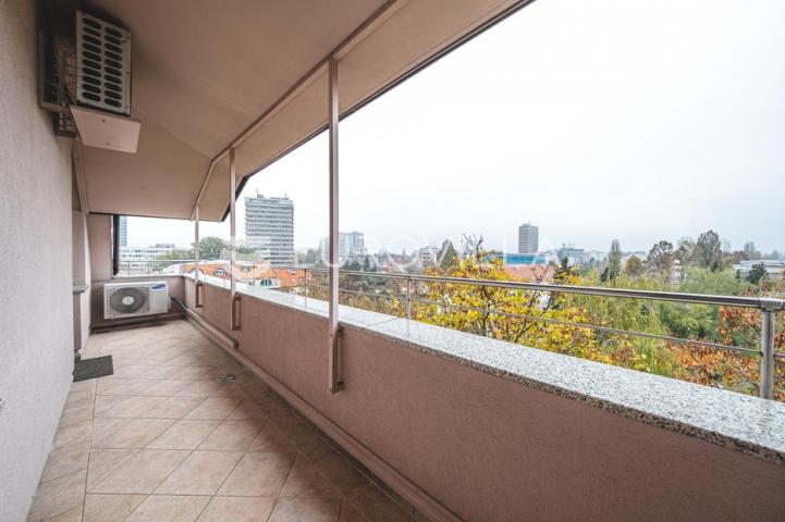 Zagreb, Trešnjevka, uređen četverosoban stan NKP 122, 35 m2