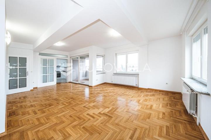 Zagreb, Trešnjevka, uređen četverosoban stan NKP 122, 35 m2