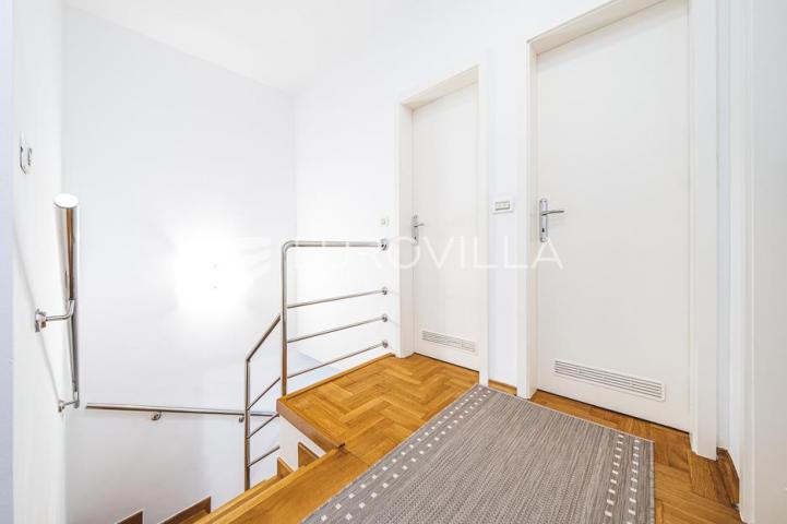 Zagreb, Trešnjevka, uređen četverosoban stan NKP 122, 35 m2