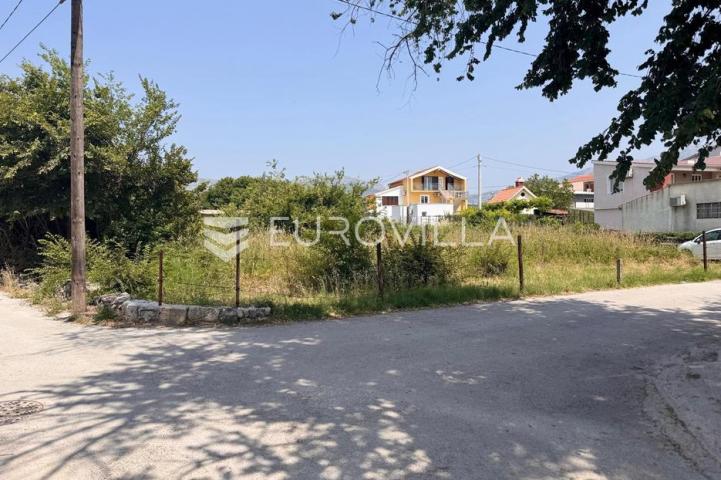 Split, Bilice, građevinsko zemljište, 799 m², prodaja ili najam