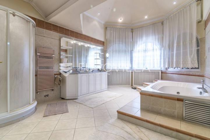 Zagreb, Gračani luksuzno obiteljsko imanje, vila 810 m² na zemljištu 3.965 m²