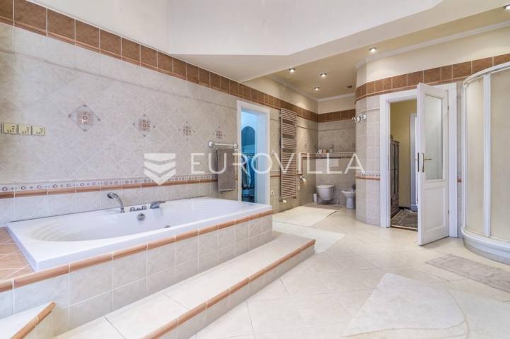 Zagreb, Gračani luksuzno obiteljsko imanje, vila 810 m² na zemljištu 3.965 m²