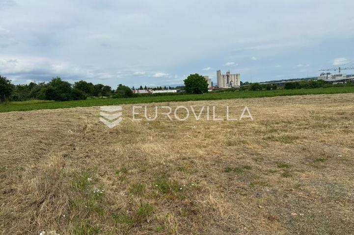 Požega, atraktivno zemljište u K gospodarsko–poslovnoj zoni 15.058 m²