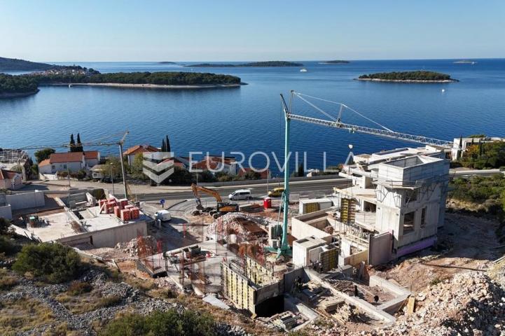 Primošten, prekrasna villa 392.07 m² s pogledom na more