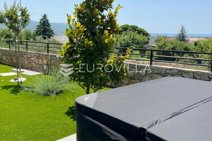 Krk, Kornić, luksuzna vila s pogledom na more i wellness zonom