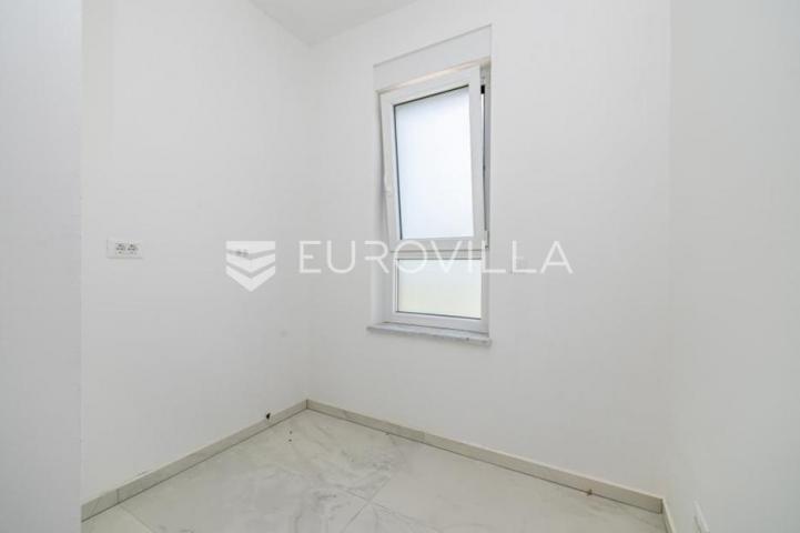 Krk, Kornić, luksuzna vila s pogledom na more i wellness zonom