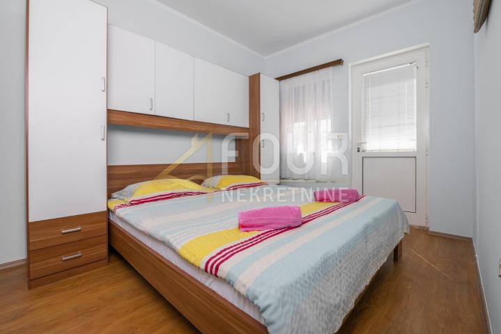 Istra, Labin, prizemnica s bazenom, mirno okruženje!