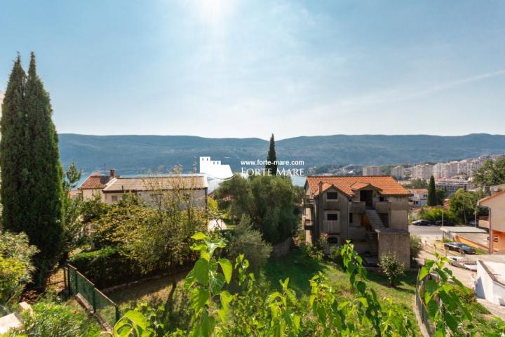 Nekretnine Crna Gora, Herceg Novi, Topla II