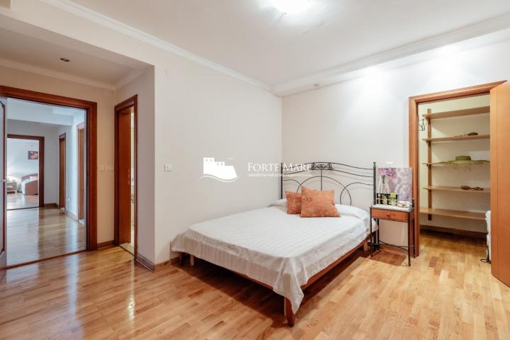 Nekretnine Crna Gora, Herceg Novi