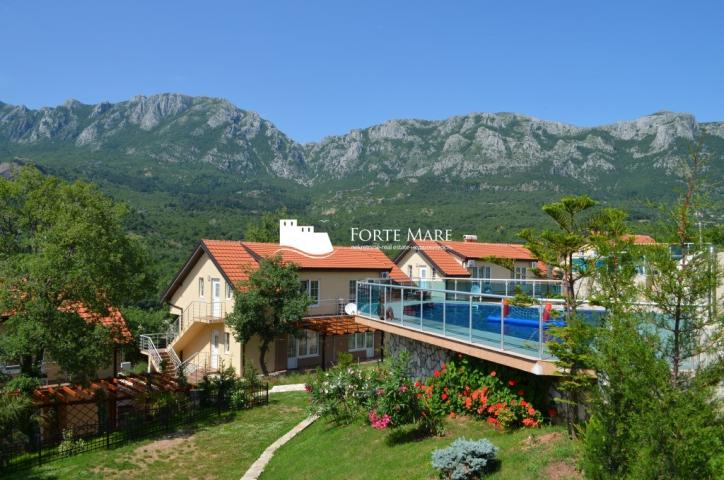 Nekretnine Crna Gora, Bar, Zubci