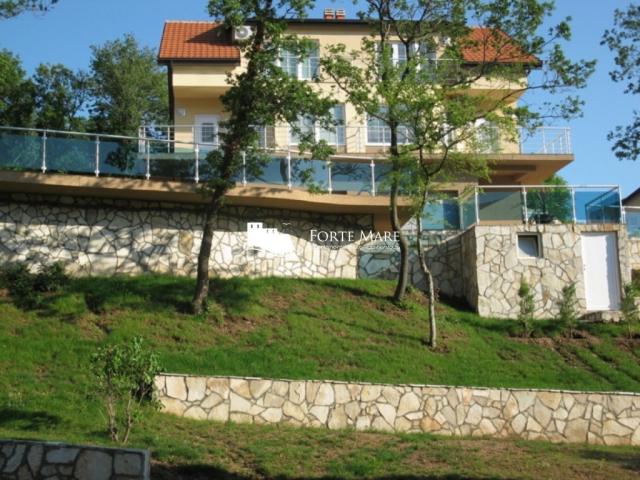 Nekretnine Crna Gora, Bar, Zubci