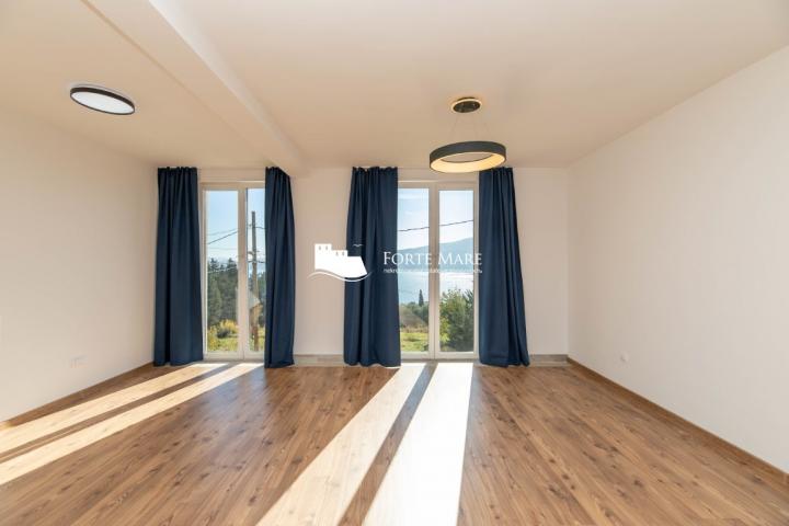 Property in Montenegro, Herceg Novi, Baosici