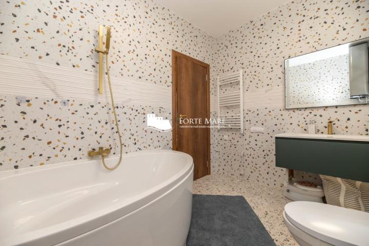Property in Montenegro, Herceg Novi, Baosici