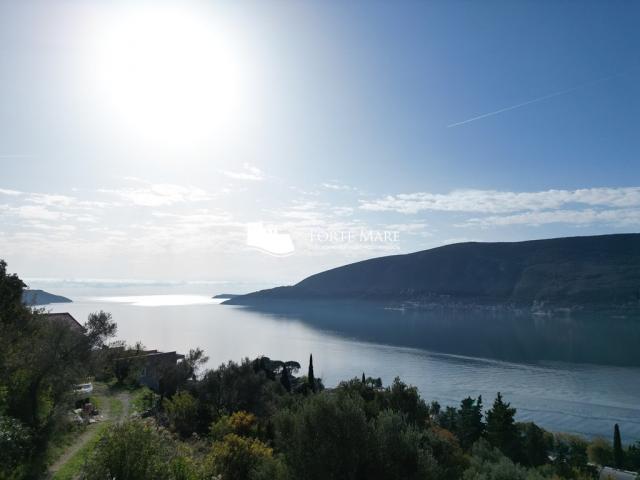 Nekretnine Crna Gora, Herceg Novi, Topla II