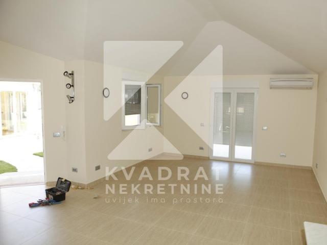 Prodaja, Kuća, Podgorica, Donji Kokoti, 250m2