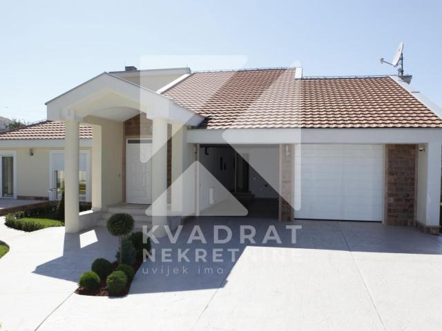 Prodaja, Kuća, Podgorica, Donji Kokoti, 250m2
