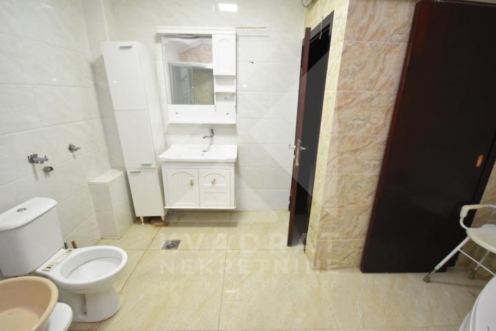 Prodaja, Kuća, Podgorica, Zagorič, 343m2