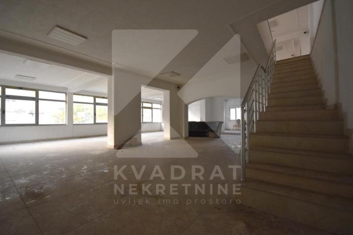 Prodaja, Kuća, Podgorica, Zagorič, 343m2