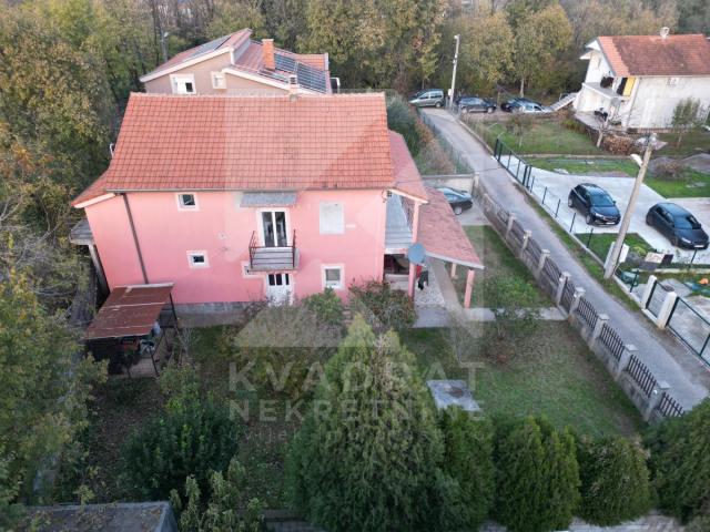Prodaja, Kuća, Podgorica, Donja Gorica, 182m2