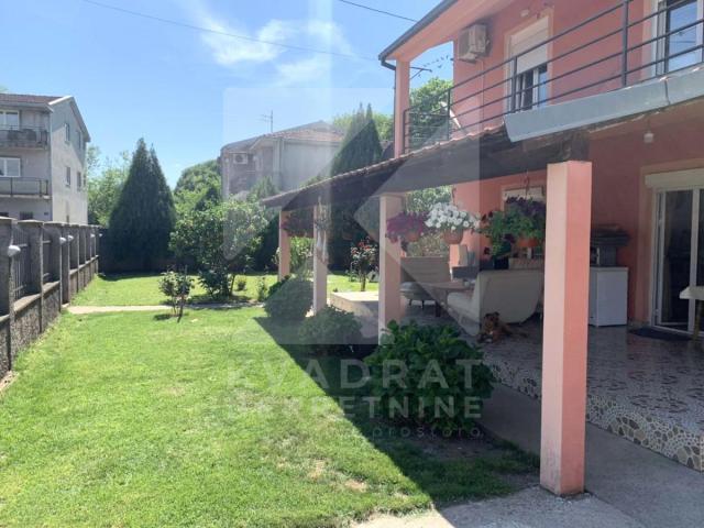 Prodaja, Kuća, Podgorica, Donja Gorica, 182m2