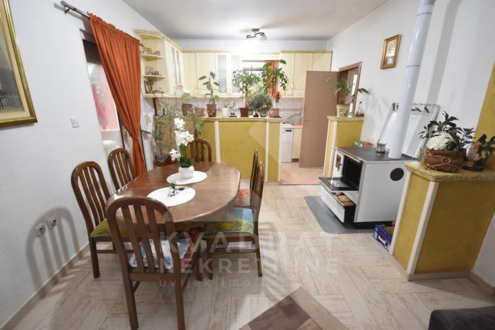 Prodaja, Kuća, Podgorica, Donja Gorica, 182m2