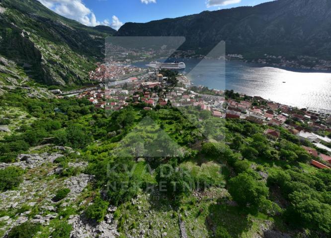 Prodaja, Zemljište, Kotor, Dobrota, 1700m2