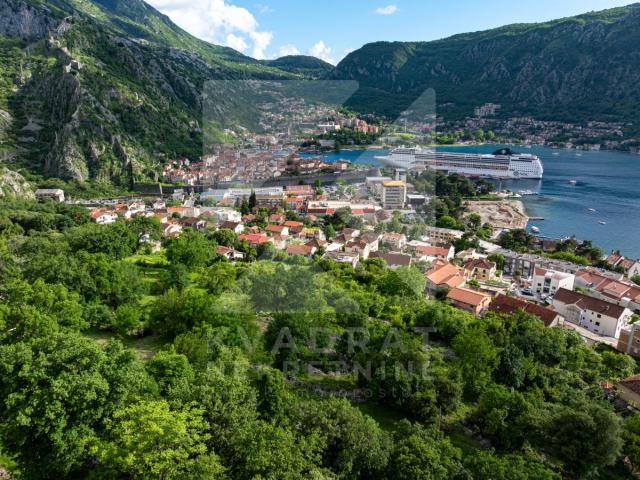Prodaja, Zemljište, Kotor, Dobrota, 1700m2