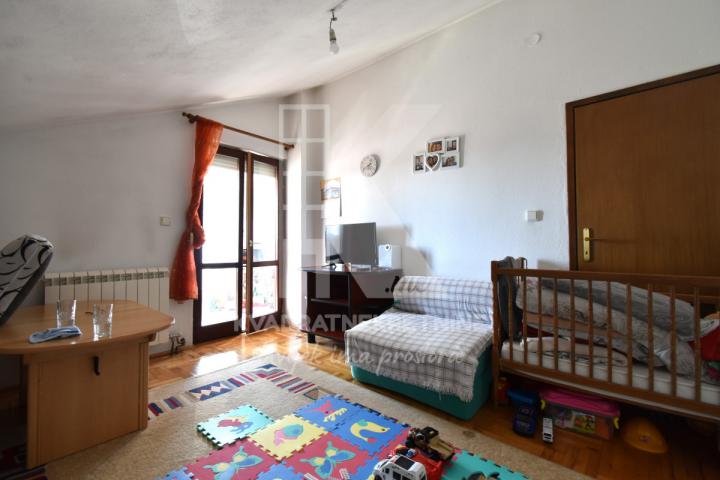Prodaja, Kuća, Podgorica, Tološi, 500m2
