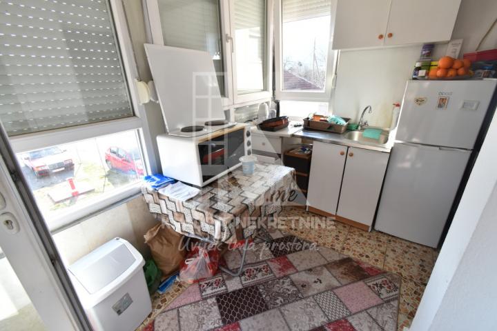 Prodaja, Kuća, Podgorica, Tološi, 500m2