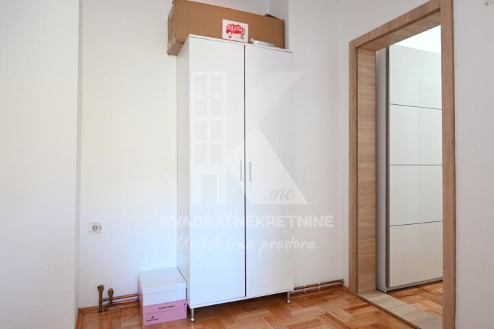 Prodaja, Dvosoban stan, Podgorica, Donja Gorica, 103m2