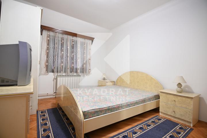 Prodaja, Kuća, Podgorica, Zabjelo, 240m2