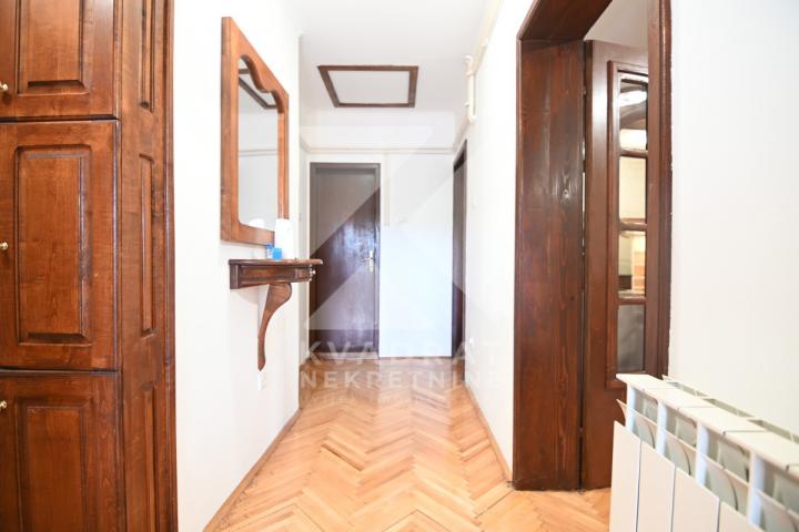 Prodaja, Kuća, Podgorica, Zabjelo, 240m2