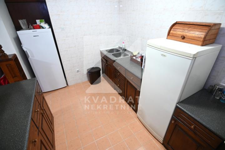 Prodaja, Kuća, Podgorica, Zabjelo, 240m2