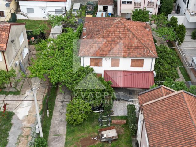 Prodaja, Kuća, Podgorica, Dalmatinska ulica, 95m2