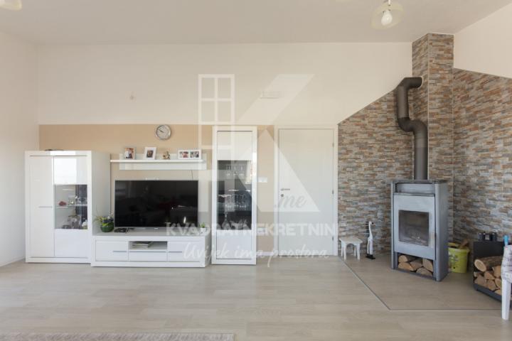 Prodaja, Kuća, Bar, Bjeliši, 500m2