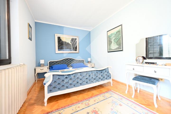 Prodaja, Kuća, Podgorica, Masline, 280m2