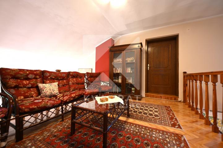 Prodaja, Kuća, Podgorica, Masline, 280m2