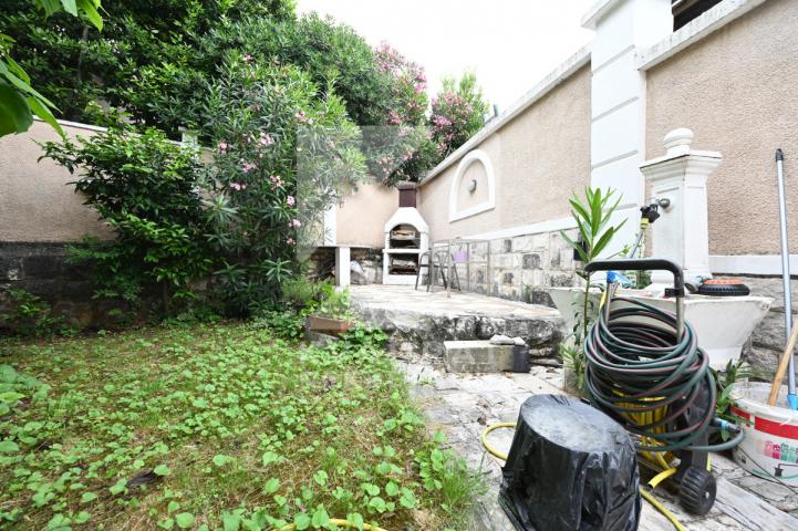 Prodaja, Kuća, Podgorica, Masline, 280m2