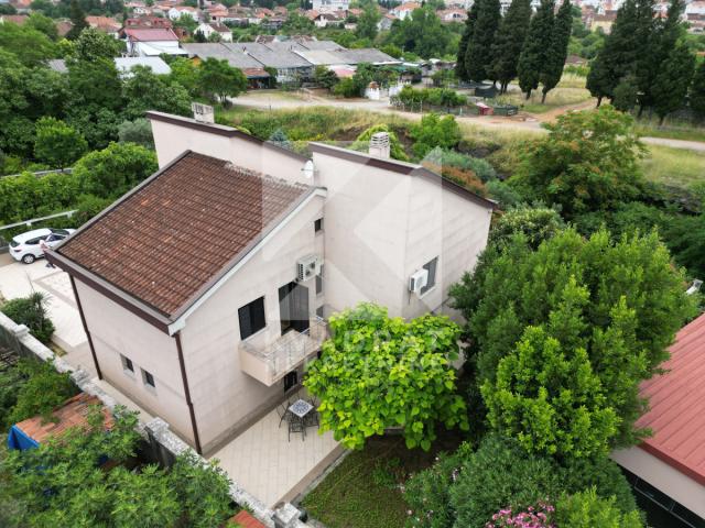 Prodaja, Kuća, Podgorica, Masline, 280m2