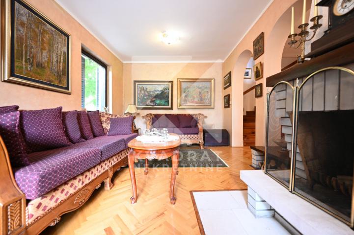 Prodaja, Kuća, Podgorica, Masline, 280m2