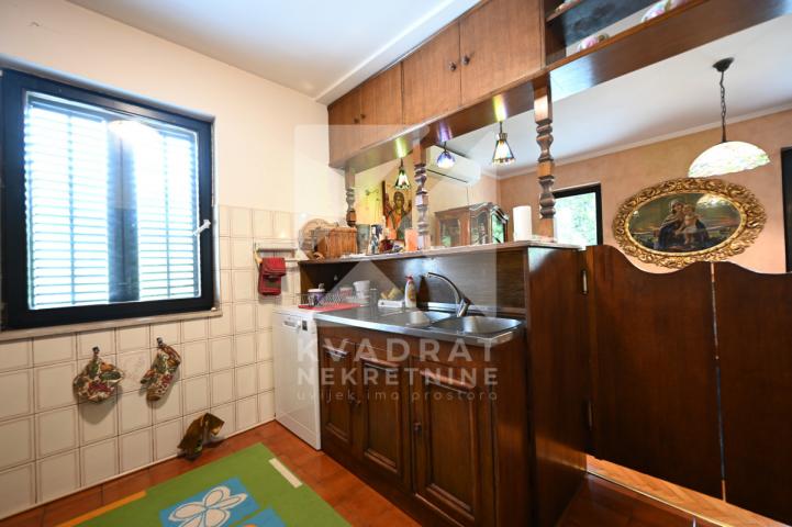 Prodaja, Kuća, Podgorica, Masline, 280m2