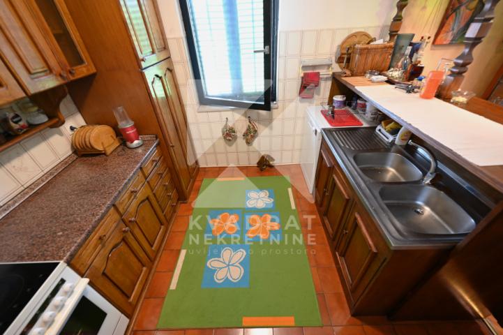 Prodaja, Kuća, Podgorica, Masline, 280m2
